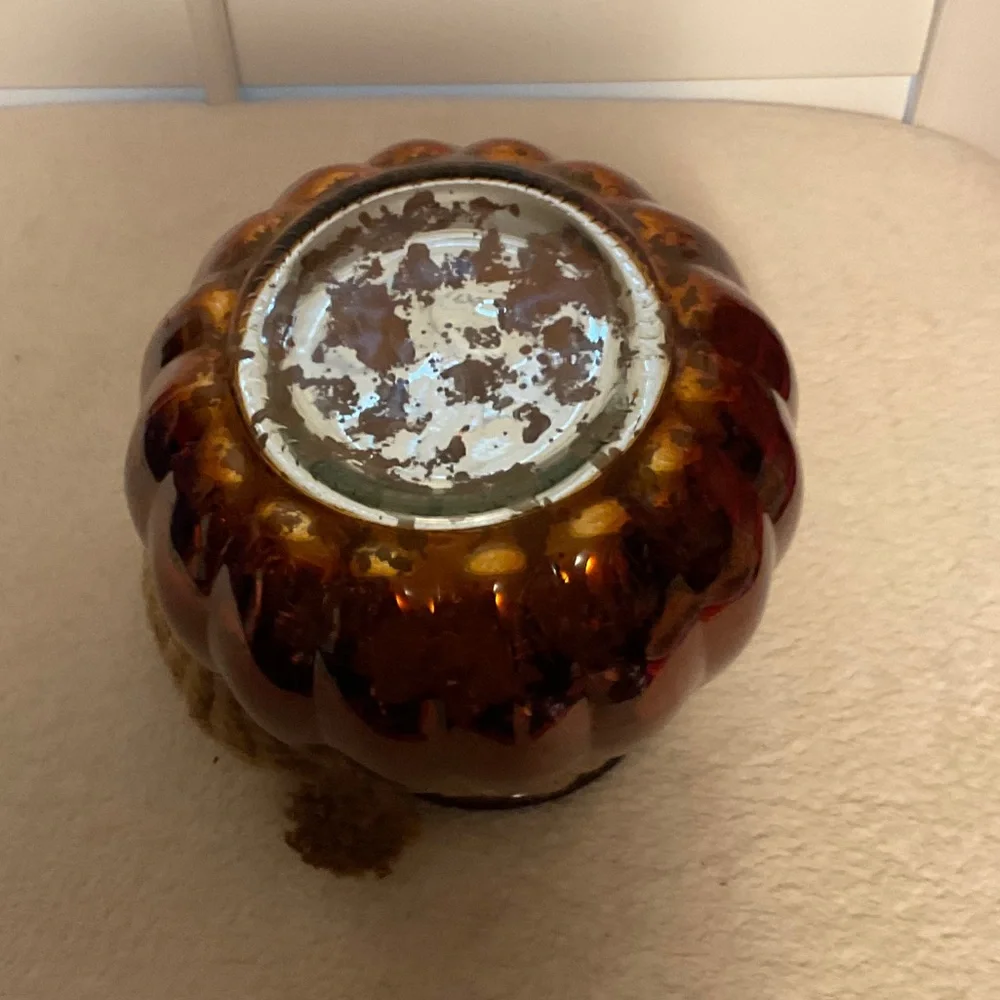 Rustic Amber Glass Lantern with Rope Handle
